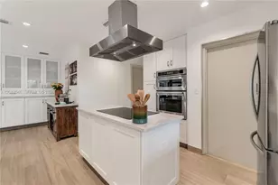 2820 NE 40th Ct, Fort Lauderdale, FL 33308 - Photo 4