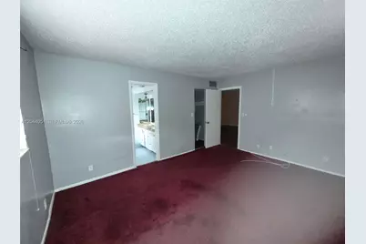 3940 NW 42nd Ave #122, Lauderdale Lakes, FL 33319 - Photo 4
