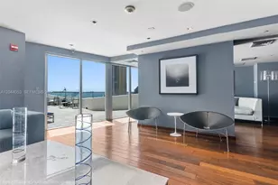 325 S Biscayne Blvd, Miami, FL 33131 - Photo 18