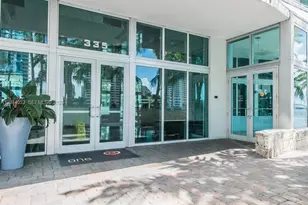 325 S Biscayne Blvd, Miami, FL 33131 - Photo 44