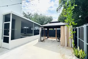 363 NE 35th Ter, Homestead, FL 33033 - Photo 30