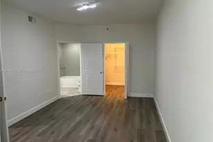 3225 NE 184th St, Aventura, FL 33160 - Photo 18