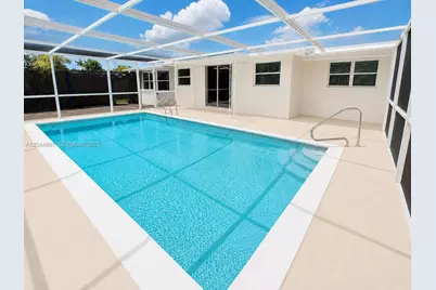 4708 Orange Grove Blvd, North Fort Myers, FL 33903 - Photo 2
