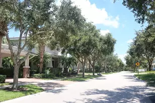2724 Wymberly Dr, Jupiter, FL 33458 - Photo 4