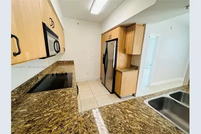 140 Meridian Ave #314, Miami Beach, FL 33139 - Photo 18