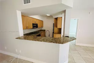 140 Meridian Ave, Miami Beach, FL 33139 - Photo 16