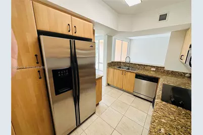 140 Meridian Ave #314, Miami Beach, FL 33139 - Photo 20