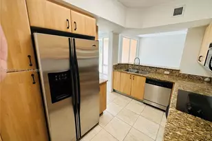 140 Meridian Ave, Miami Beach, FL 33139 - Photo 20