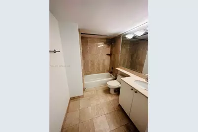 140 Meridian Ave #314, Miami Beach, FL 33139 - Photo 32