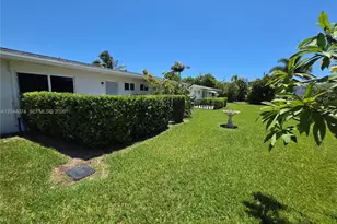 120 NE 10th Ave, Hallandale Beach, FL 33009 - Photo 18