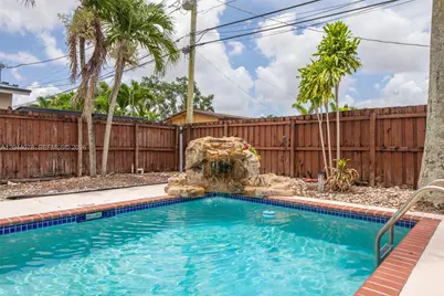 7770 NW 33rd St #7770, Davie, FL 33024 - Photo 2