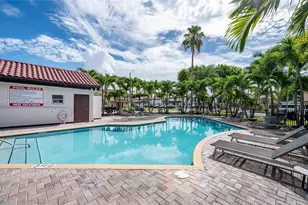 550 NW 82nd Ct, Miami, FL 33126 - Photo 12