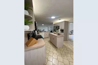 9760 SW 128th St, Miami, FL 33176 - Photo 16