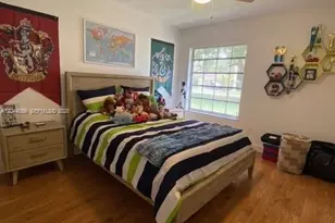 9760 SW 128th St, Miami, FL 33176 - Photo 20