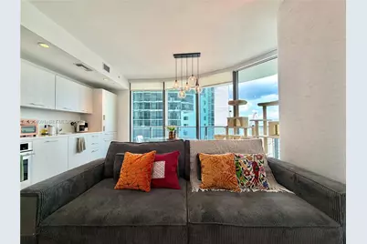 55 SW 9th St #2208, Miami, FL 33130 - Photo 42