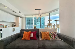 55 SW 9th St, Miami, FL 33130 - Photo 42