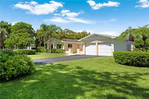 18250 SW 88th Pl, Palmetto Bay, FL 33157 - Photo 4