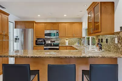 18250 SW 88th Pl, Palmetto Bay, FL 33157 - Photo 18
