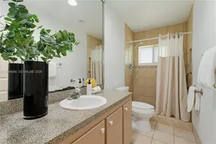 18250 SW 88th Pl, Palmetto Bay, FL 33157 - Photo 22