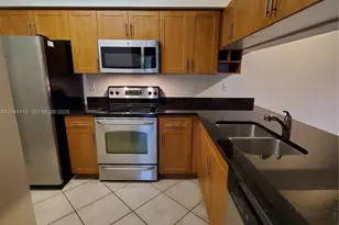 6458 Emerald Dunes, West Palm Beach, FL 33411 - Photo 2
