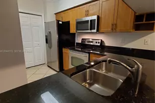 6458 Emerald Dunes, West Palm Beach, FL 33411 - Photo 4
