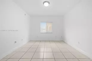 2421 W 78th St, Hialeah, FL 33016 - Photo 16