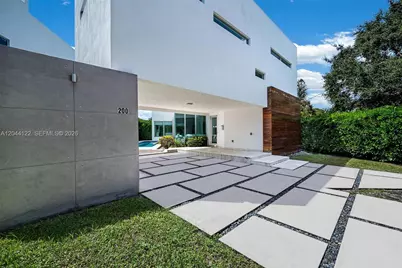 200 SW 32nd Rd, Miami, FL 33129 - Photo 56