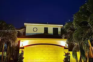 4318 NW 113th Pl, Doral, FL 33178 - Photo 2