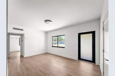 55 NW 125th St #-, North Miami, FL 33168 - Photo 4