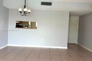 8025 SW 107th Ave, Miami, FL 33173 - Photo 2