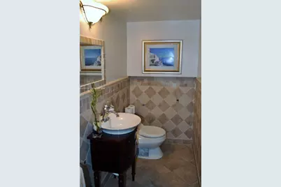 6315 Maynada St, Coral Gables, FL 33146 - Photo 12