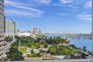 325 S Biscayne Blvd, Miami, FL 33131 - Photo 1