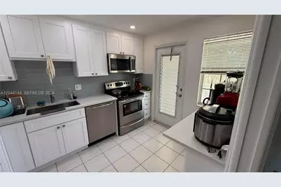 2901 S Palm Aire Dr #408, Pompano Beach, FL 33069 - Photo 1