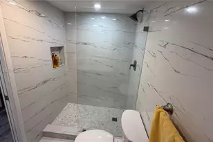 2901 S Palm Aire Dr, Pompano Beach, FL 33069 - Photo 22