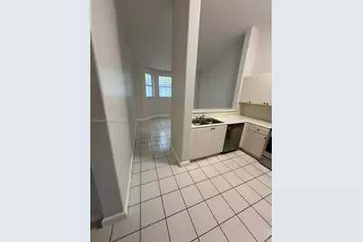 1661 SE 28th St #202, Homestead, FL 33035 - Photo 14