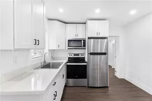 1918 Taft St, Hollywood, FL 33020 - Photo 12