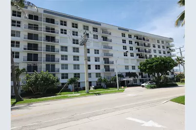 1009 N Ocean Blvd #411, Pompano Beach, FL 33062 - Photo 2
