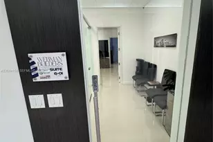 20200 W Dixie Hwy G01 Hwy, Miami, FL 33180 - Photo 1