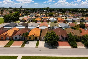 7232 W 29th Way, Hialeah, FL 33018 - Photo 18