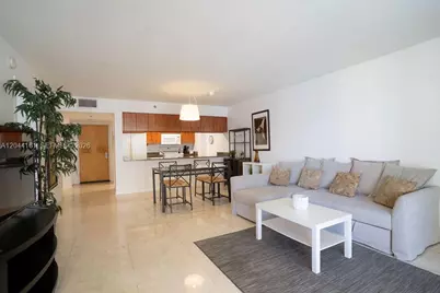 1200 Brickell Bay Dr #2806, Miami, FL 33131 - Photo 10