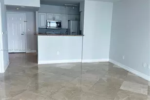 1155 Brickell Bay Dr, Miami, FL 33131 - Photo 6