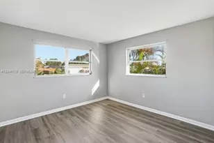 312 Hollywood, Lehigh Acres, FL 33936 - Photo 20