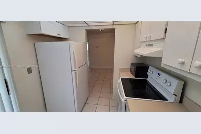 1340 NE 28th Ave #129, Pompano Beach, FL 33062 - Photo 8