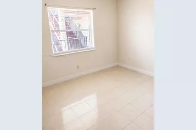 2821 Somerset Dr #312, Lauderdale Lakes, FL 33311 - Photo 6