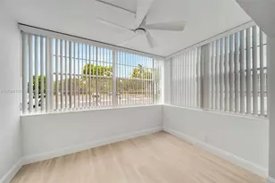 3100 Holiday Springs Blvd, Margate, FL 33063 - Photo 14