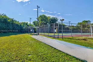 3100 Holiday Springs Blvd, Margate, FL 33063 - Photo 48