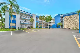3100 Holiday Springs Blvd, Margate, FL 33063 - Photo 38