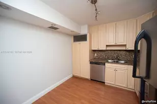 2801 NE 183rd St, Aventura, FL 33160 - Photo 12