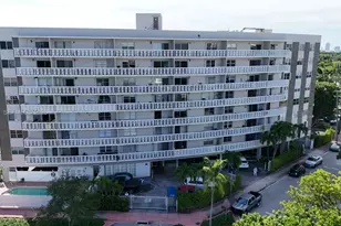 4141 Nautilus Dr, Miami Beach, FL 33140 - Photo 24