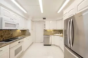 155 Ocean Ln Dr, Key Biscayne, FL 33149 - Photo 10